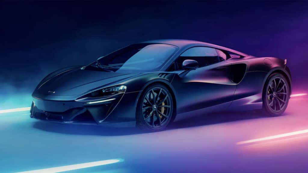 McLaren Artura lease